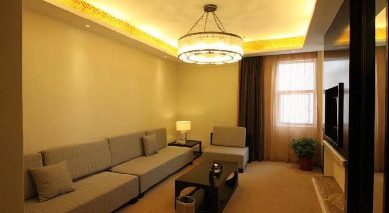Mingfeng International Hotel Гуйлинь Экстерьер фото