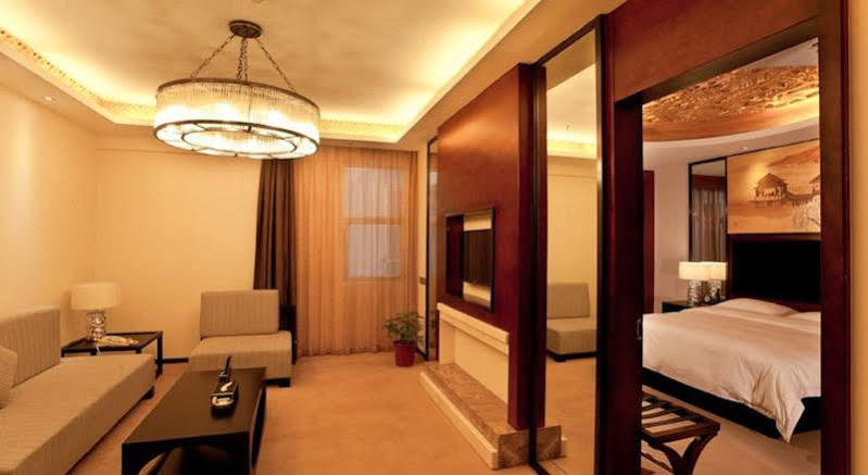 Mingfeng International Hotel Гуйлинь Экстерьер фото
